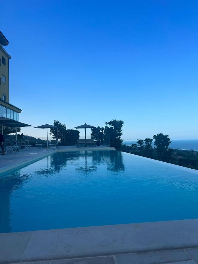 Hotel Bellavista Porto San Giorgio Eksteriør billede